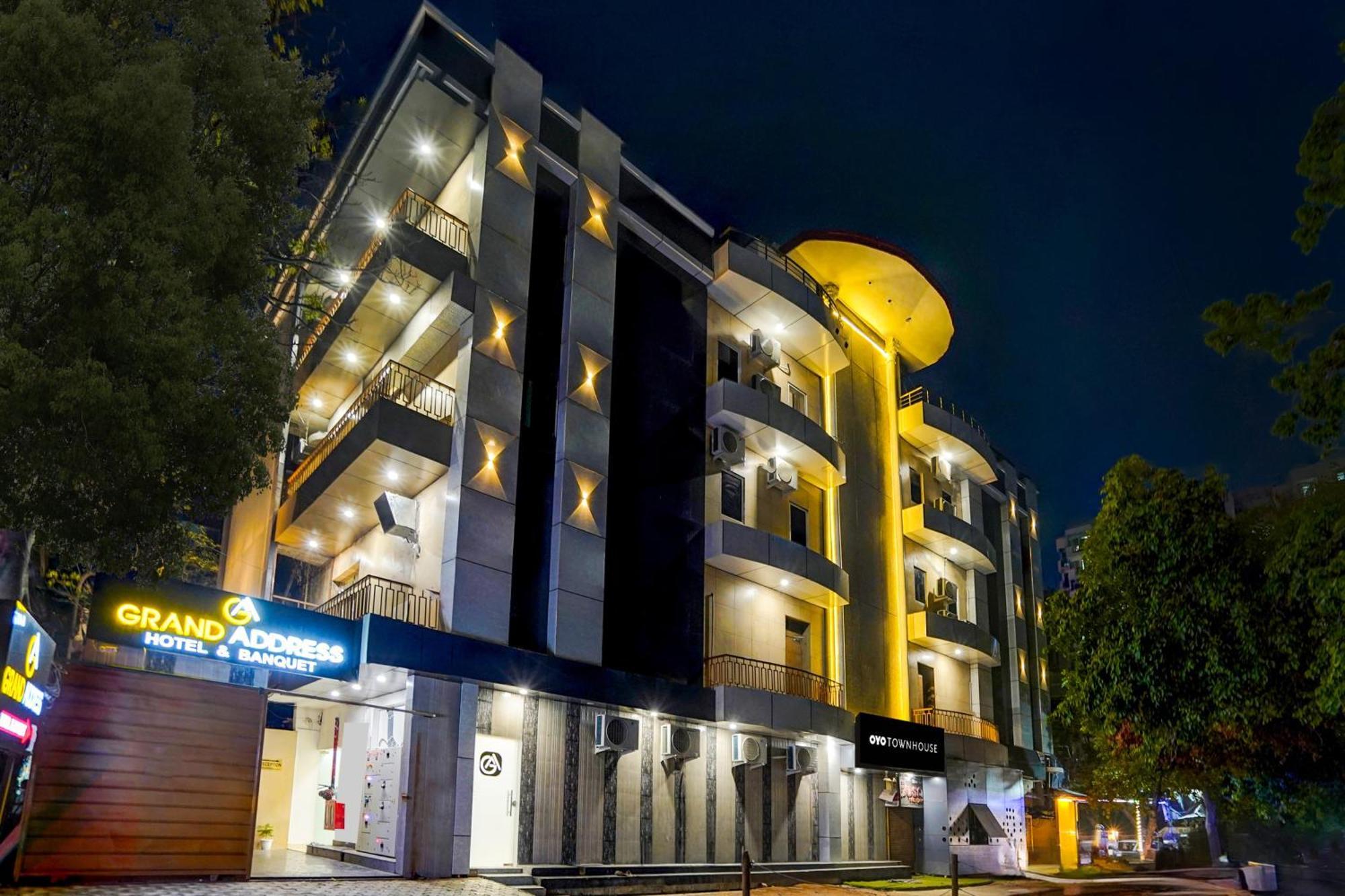 Townhouse Grand Address Hotel And Banquet Ghaziabad Extérieur photo