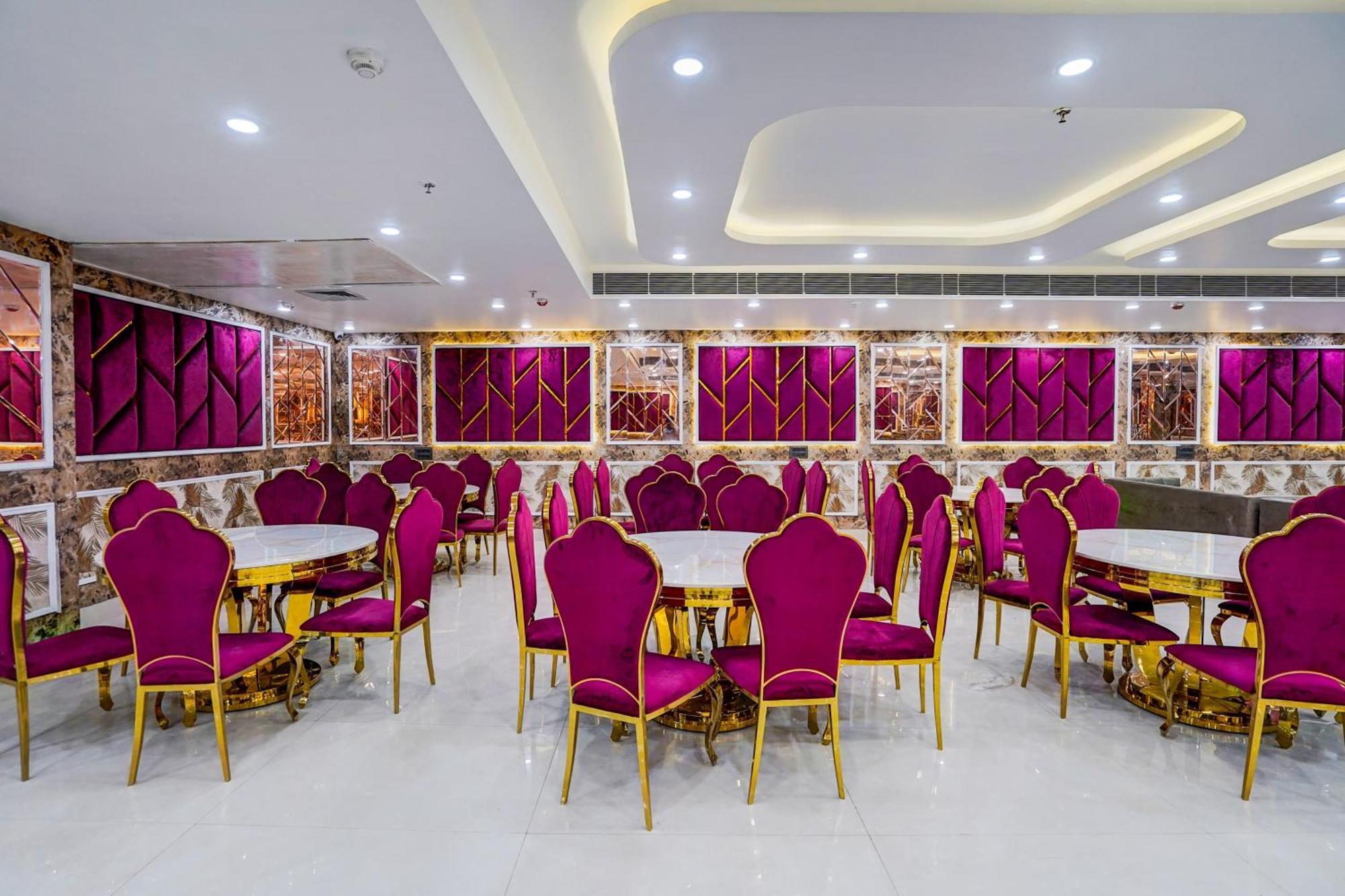 Townhouse Grand Address Hotel And Banquet Ghaziabad Extérieur photo