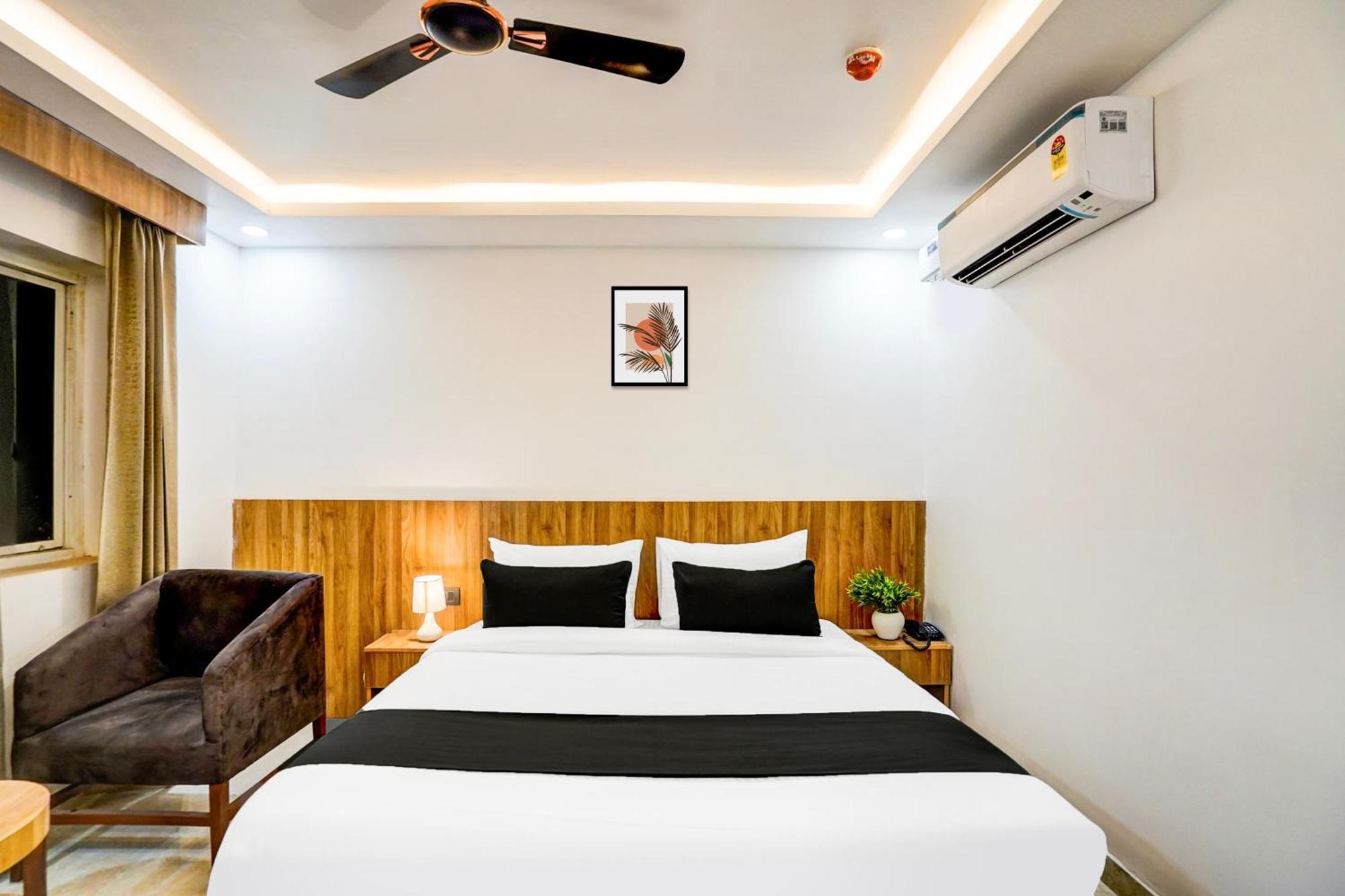 Townhouse Grand Address Hotel And Banquet Ghaziabad Extérieur photo